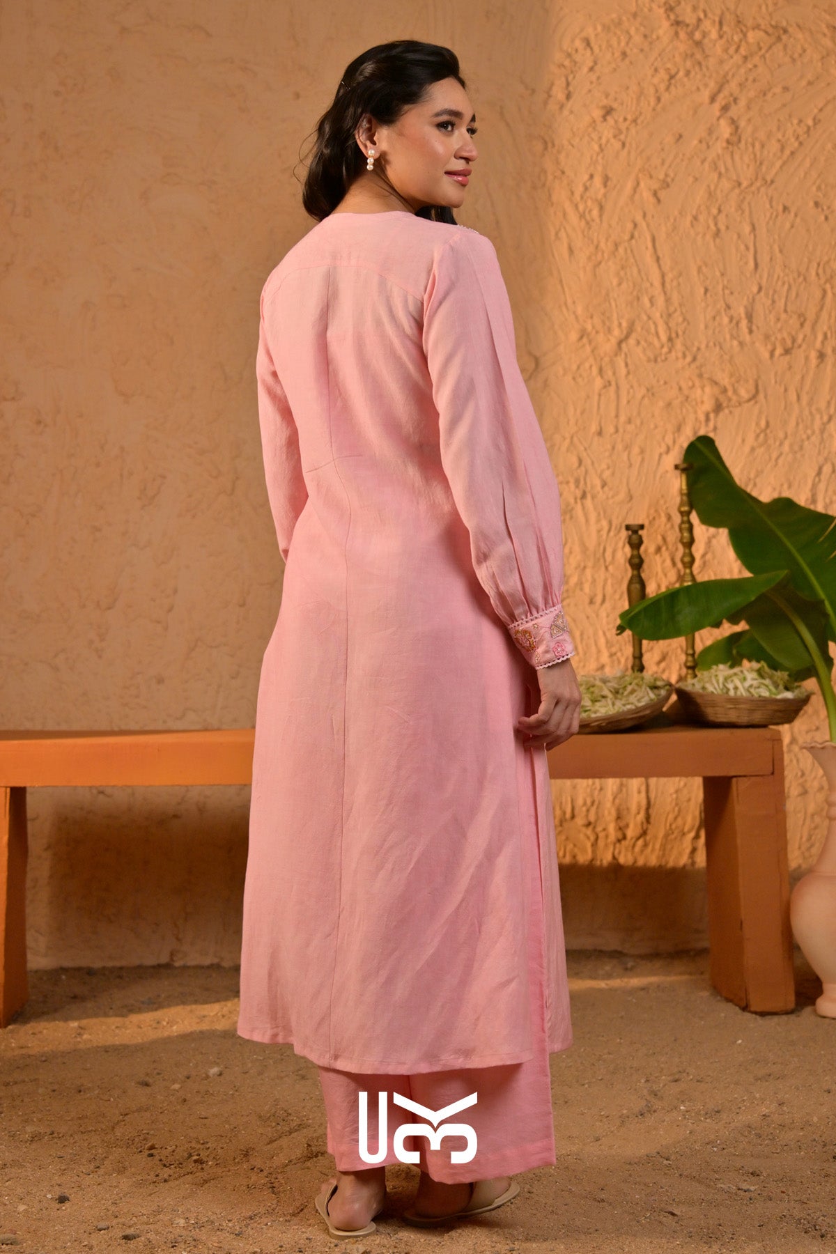Nazaakat Linen Kurta Set (Dress) in Blush Pink