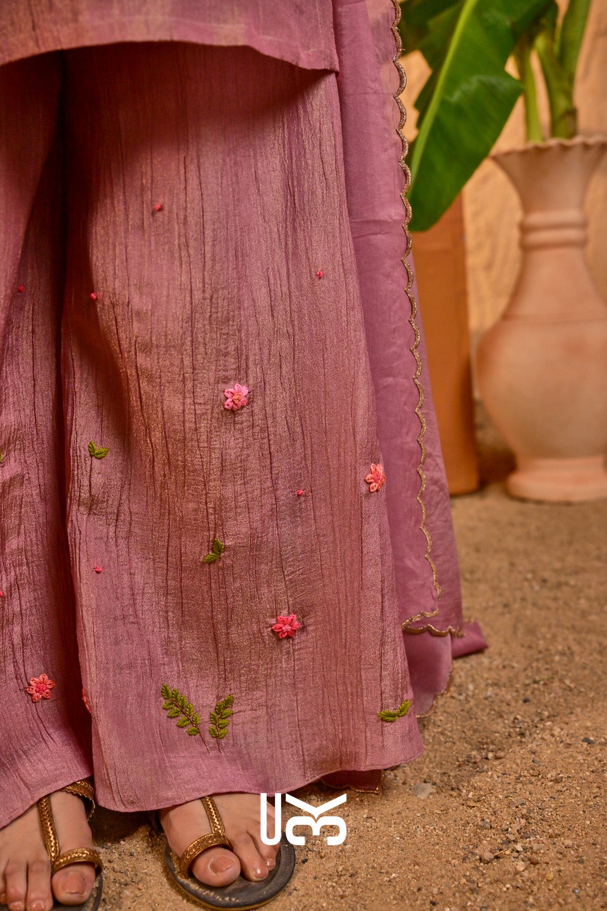 Phoolkari Kurta Plazo In Lavender