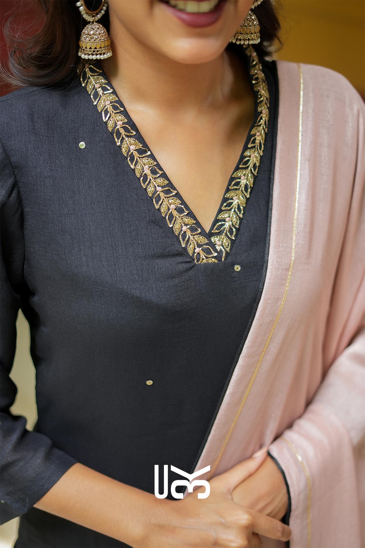 Charcoal Grace | Silk Zari Embroidered Black Kurta Set with Blush Dupatta for Casual