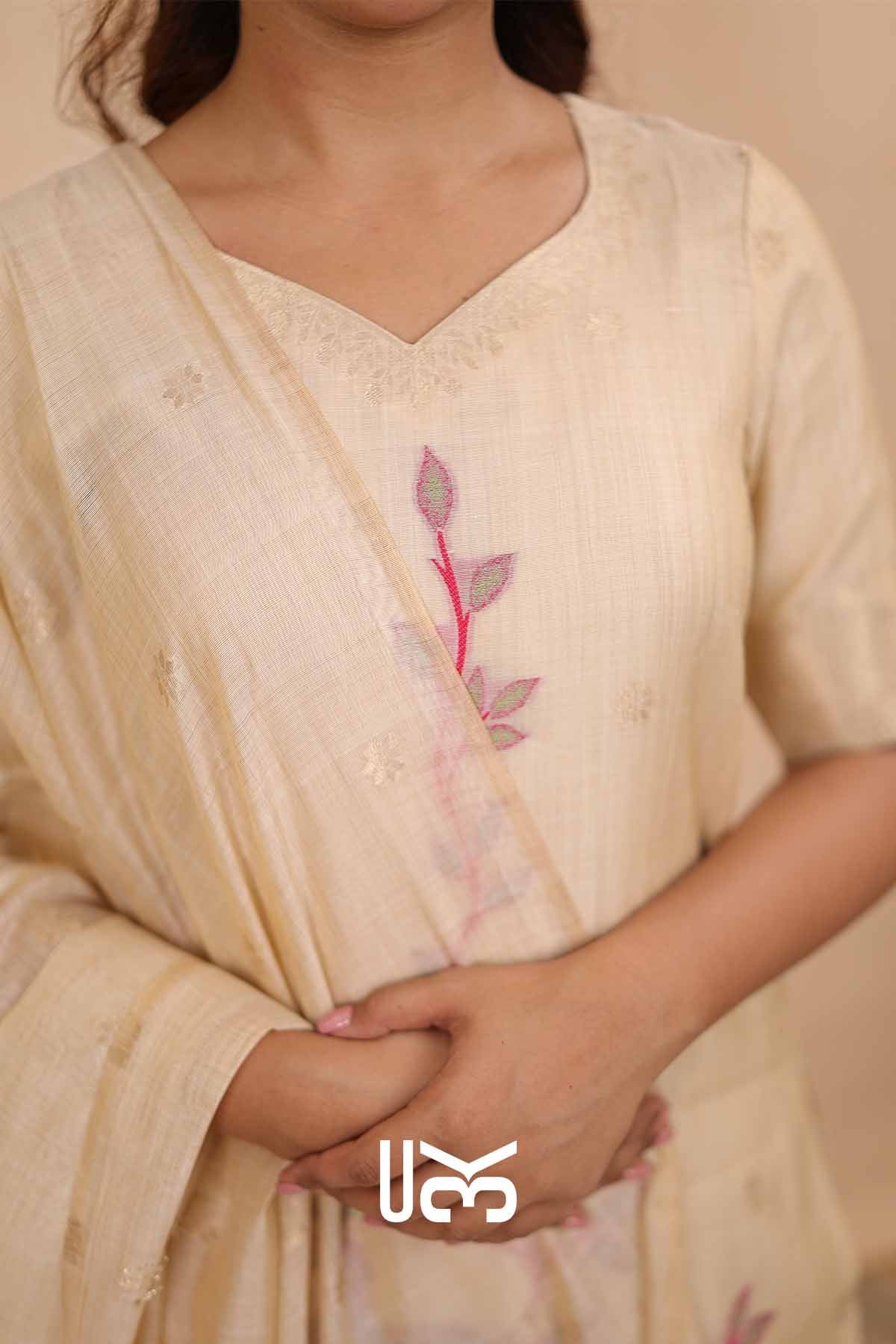 Peacock Parade|Ivory Jamdani Muga Silk Kurta Set