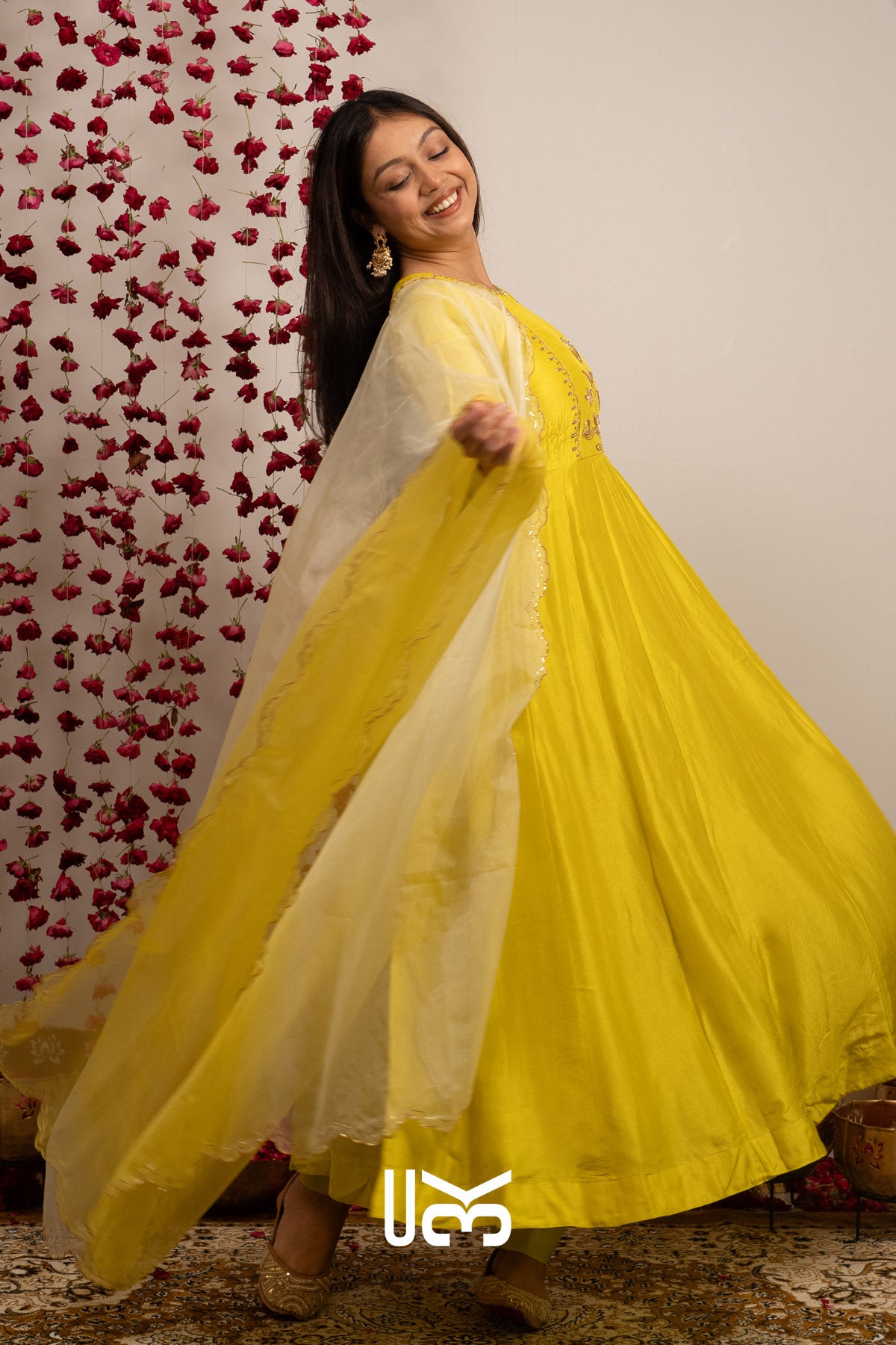 Gul Aangan Anarkali Set (Dress) in Yellow