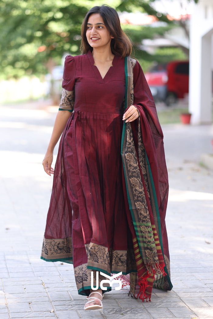 Ruhaana Kurta Set in Maroon