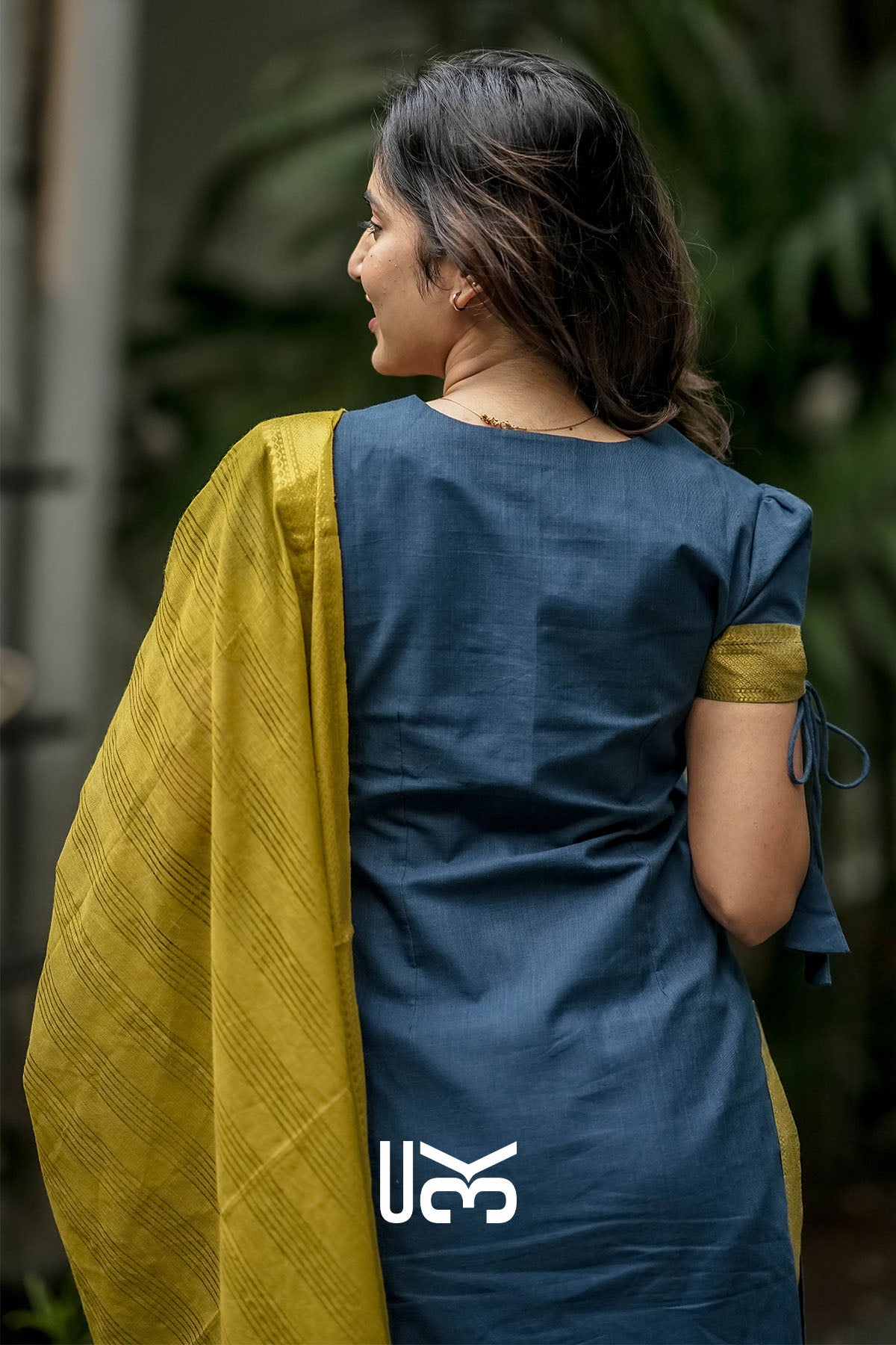 Mukti Indigo Handloom Kurta Set