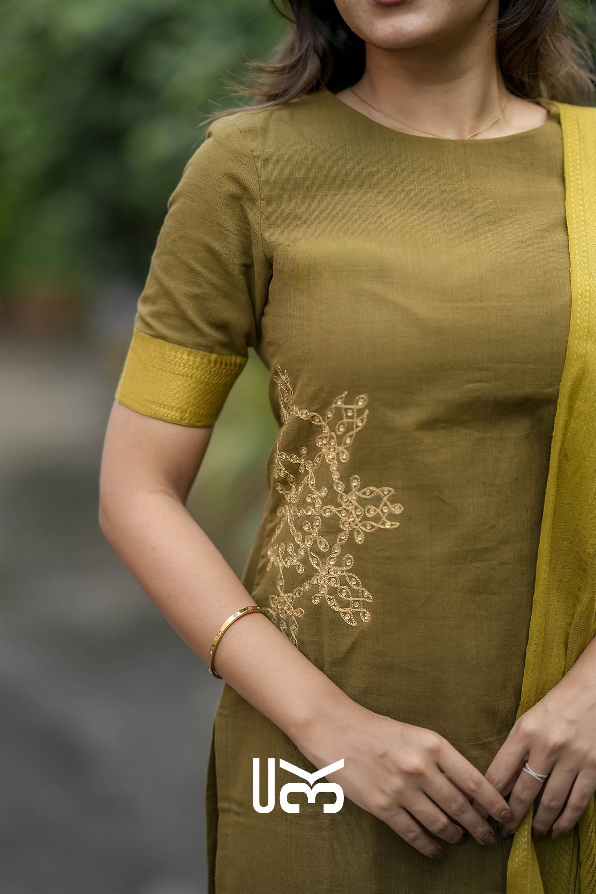 Monalisa Olive Handloom Kurta Set