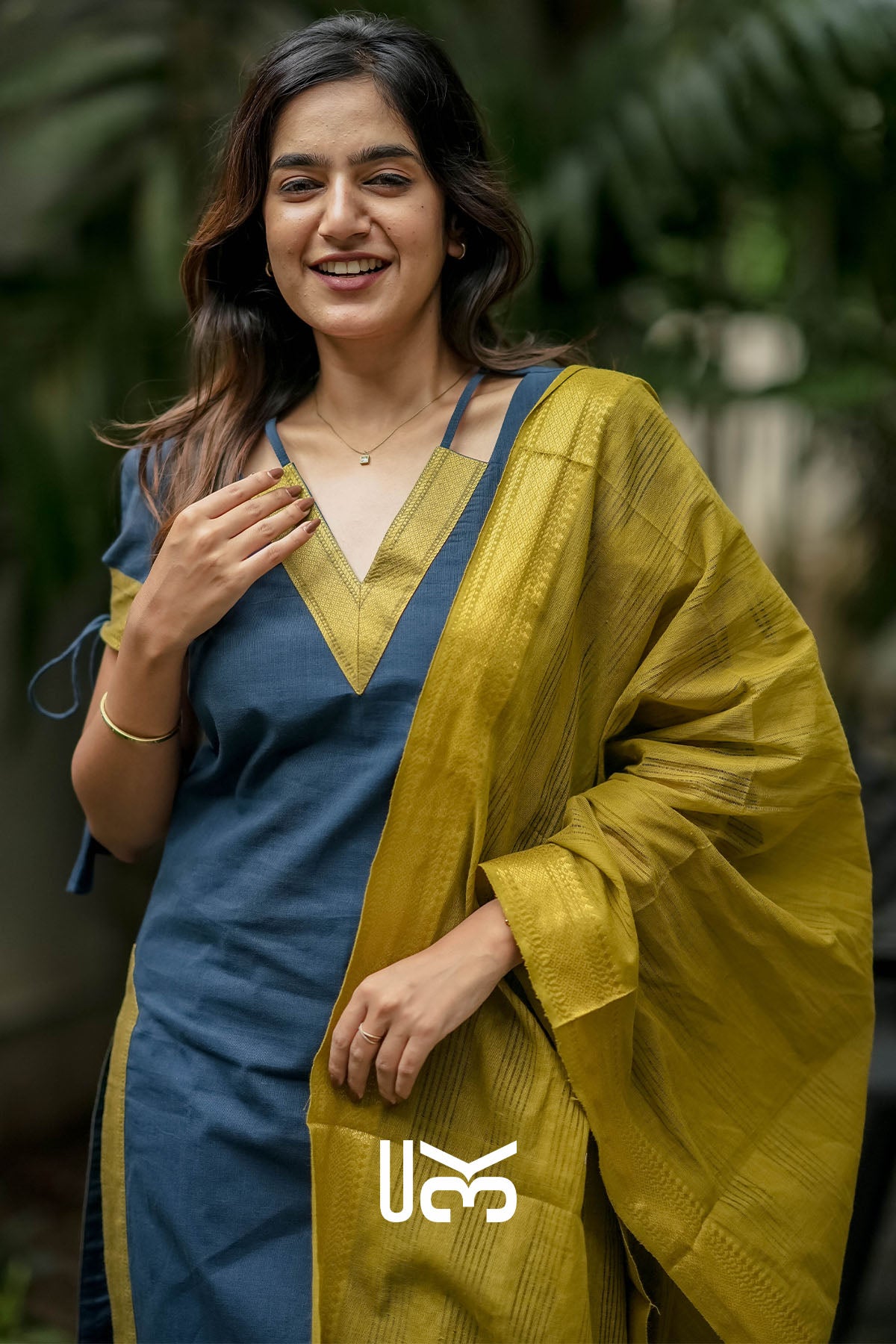 Mukti Indigo Handloom Kurta Set