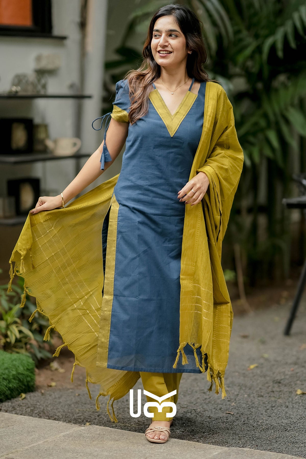 Mukti Indigo Handloom Kurta Set