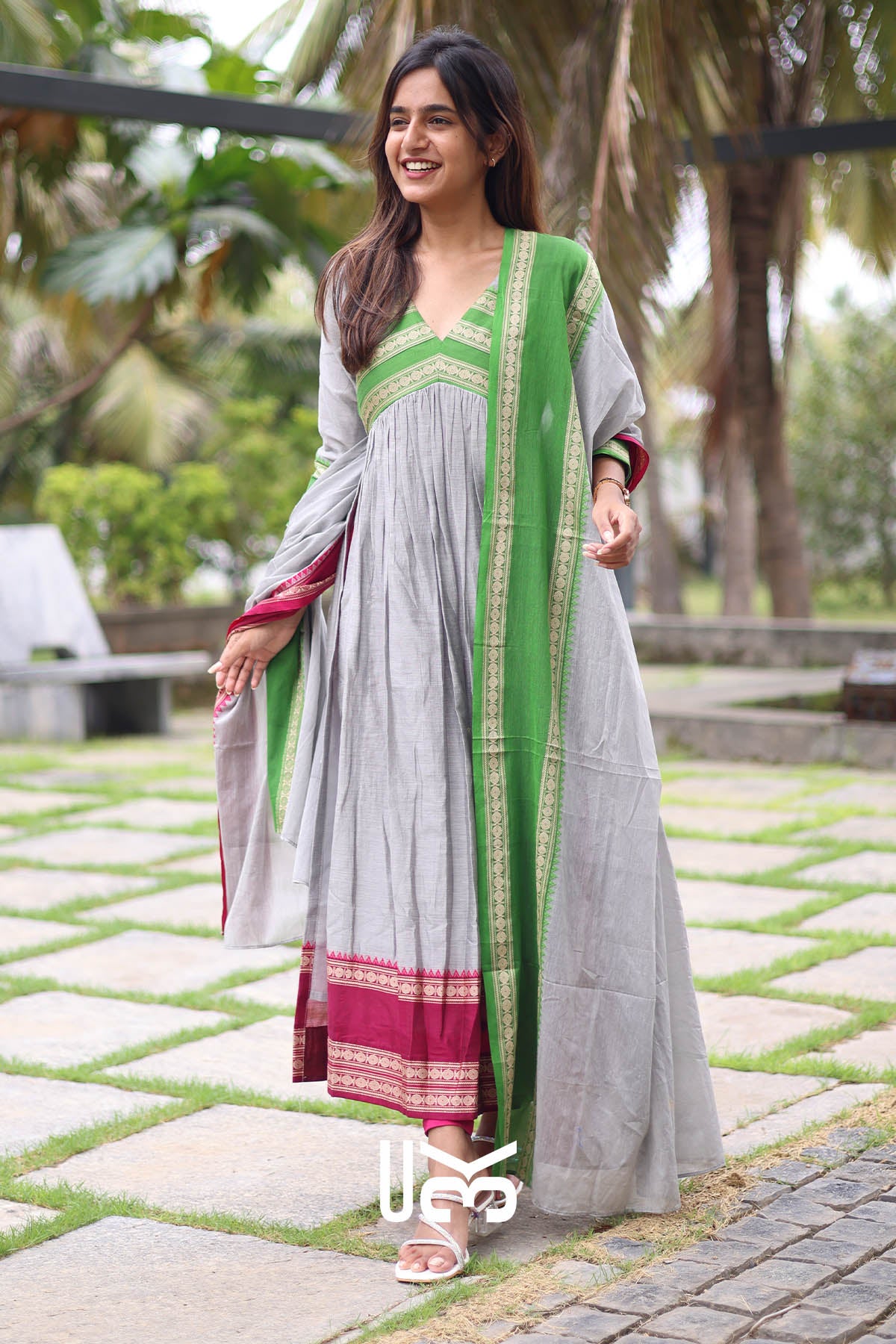 Tilakam Handloom Grey Suite Set
