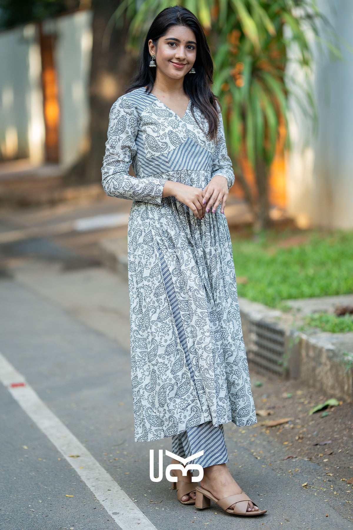 Tarunika Grey Kurta set