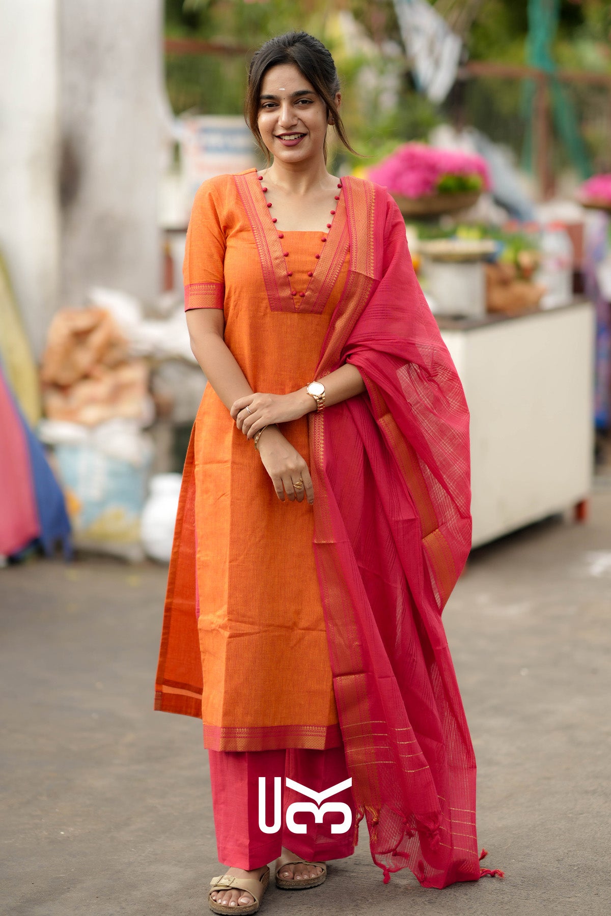 Pranika Handloom Kurta Set in Orange