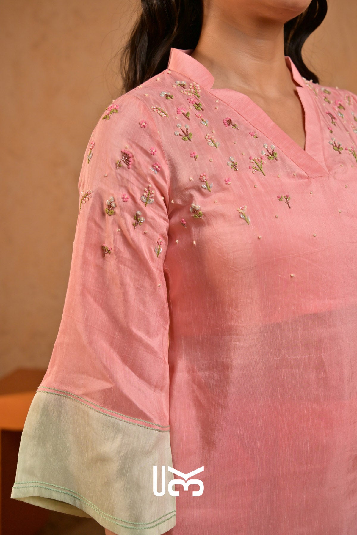 Gulaabi Taranaa Linen Kurta Set In Pink