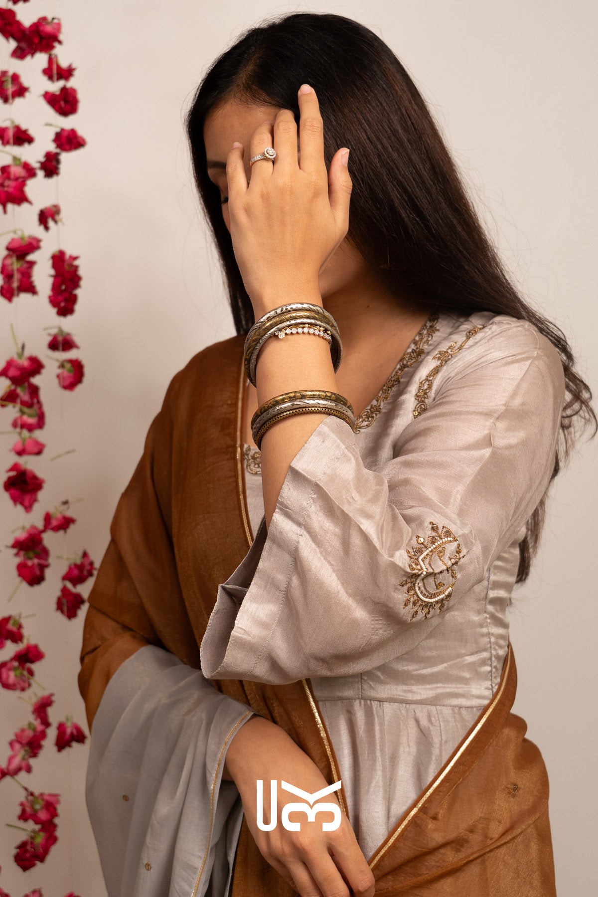 Grehmukti Anarkali Set (Dress) in Silver grey