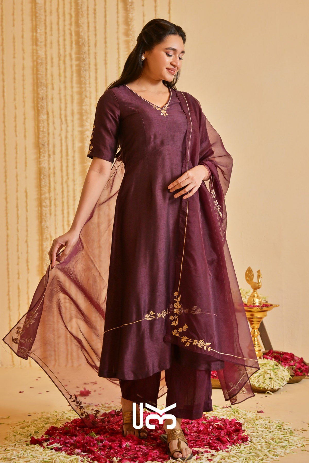 Deepvanika silk Kurta Set (Dress) in Brown