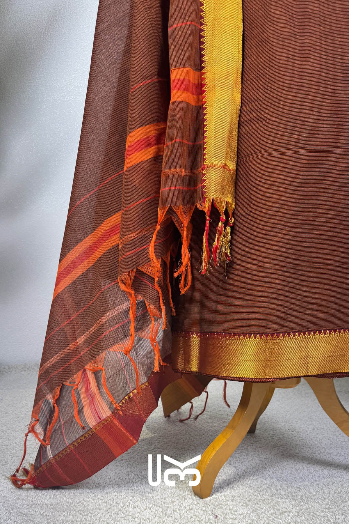 Hema Unstich Kurta Set In Brown