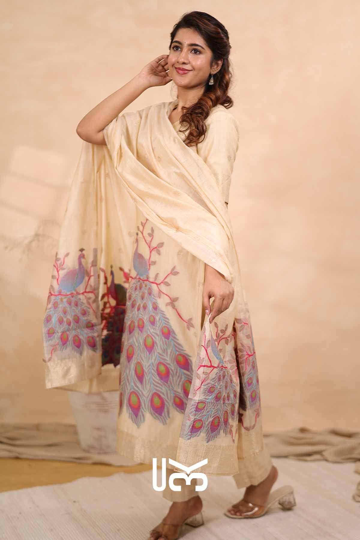 Peacock Parade|Ivory Jamdani Muga Silk Kurta Set