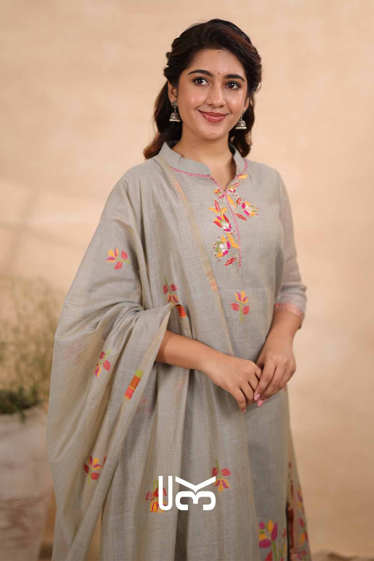 Pastel Paradise|Gray Jamdani Muga Silk Kurta Set