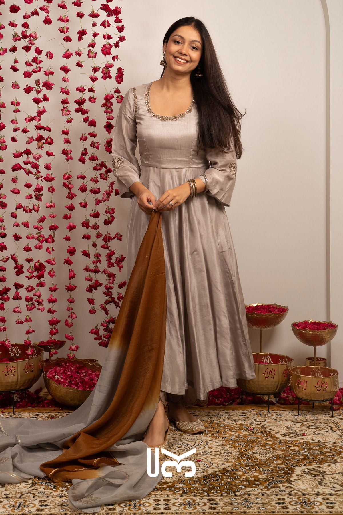 Grehmukti Anarkali Set (Dress) in Silver grey