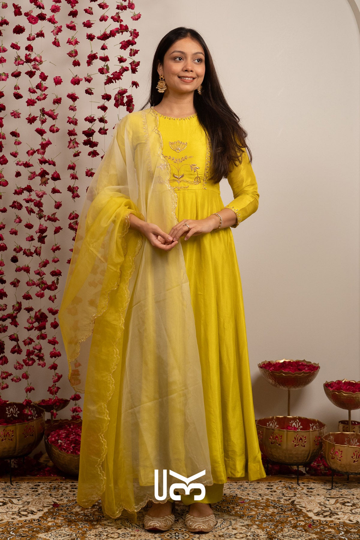 Gul Aangan Anarkali Set (Dress) in Yellow