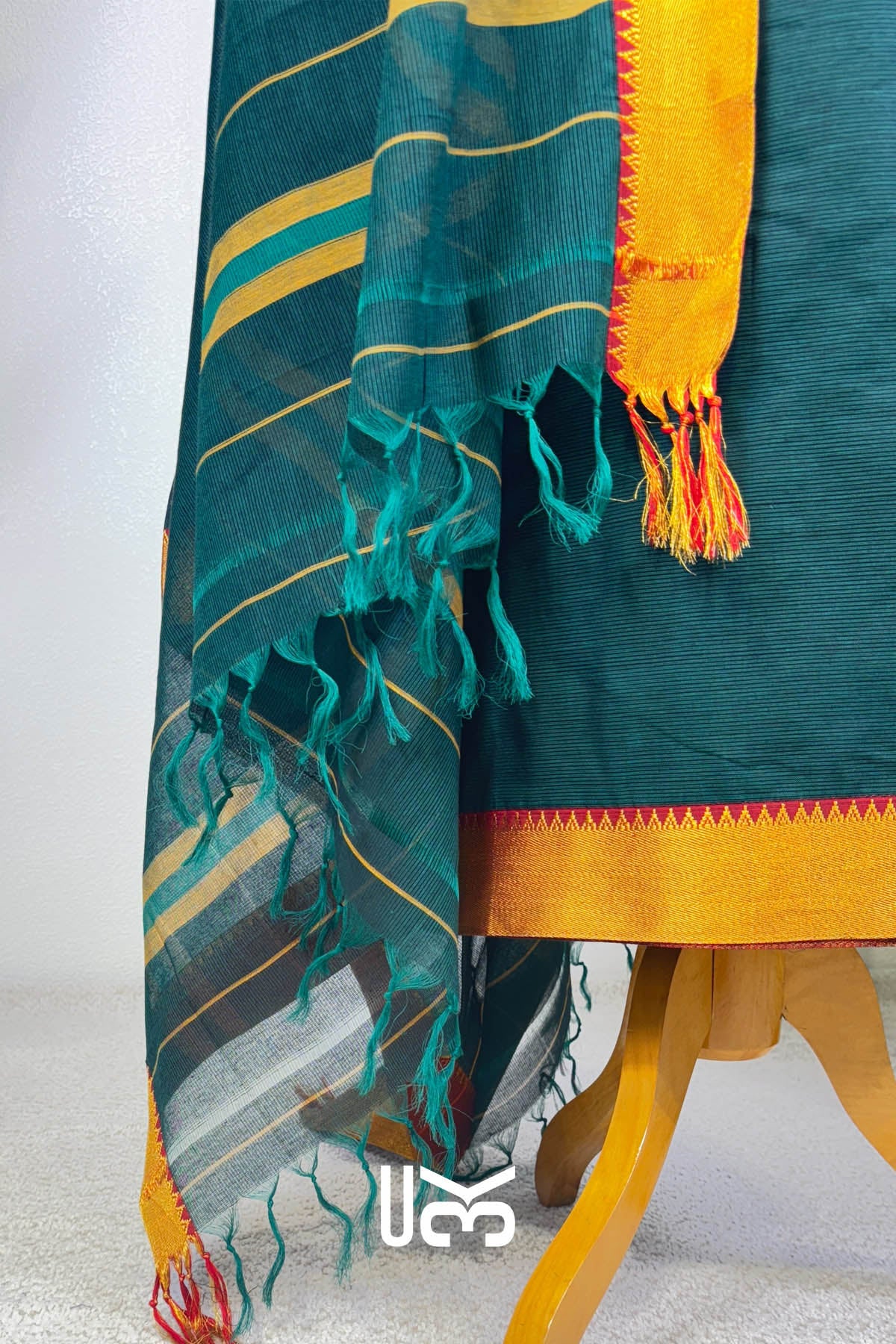 Kashish Unstich Kurta Set In Peacock Blue