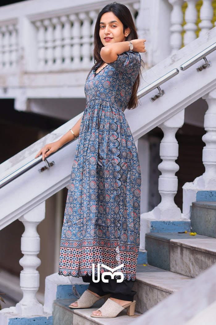 Yashna Ajarakh Kurta Set in Blue