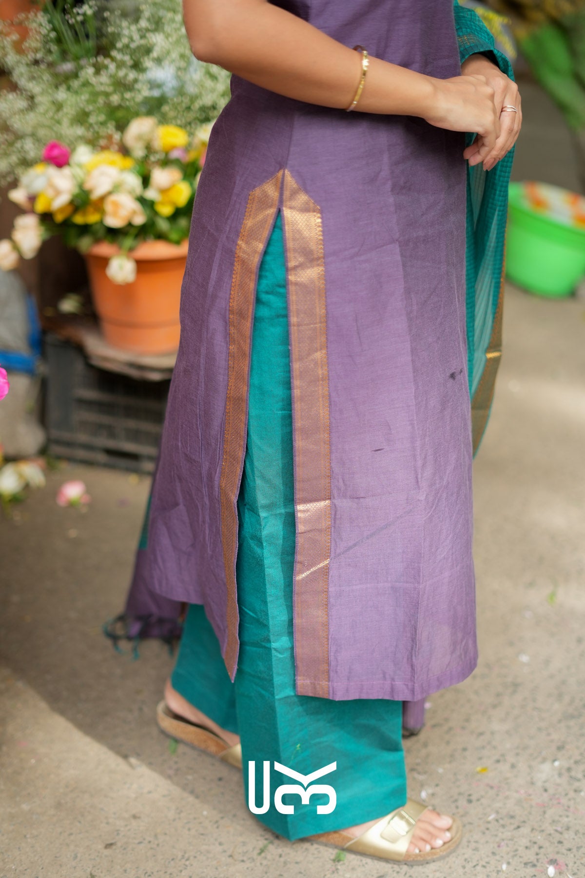 Devi Handloom Kurta set (Dress) In Greyish Purple