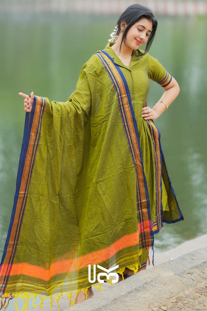 Syahi Handloom Suit Set in Olive Green