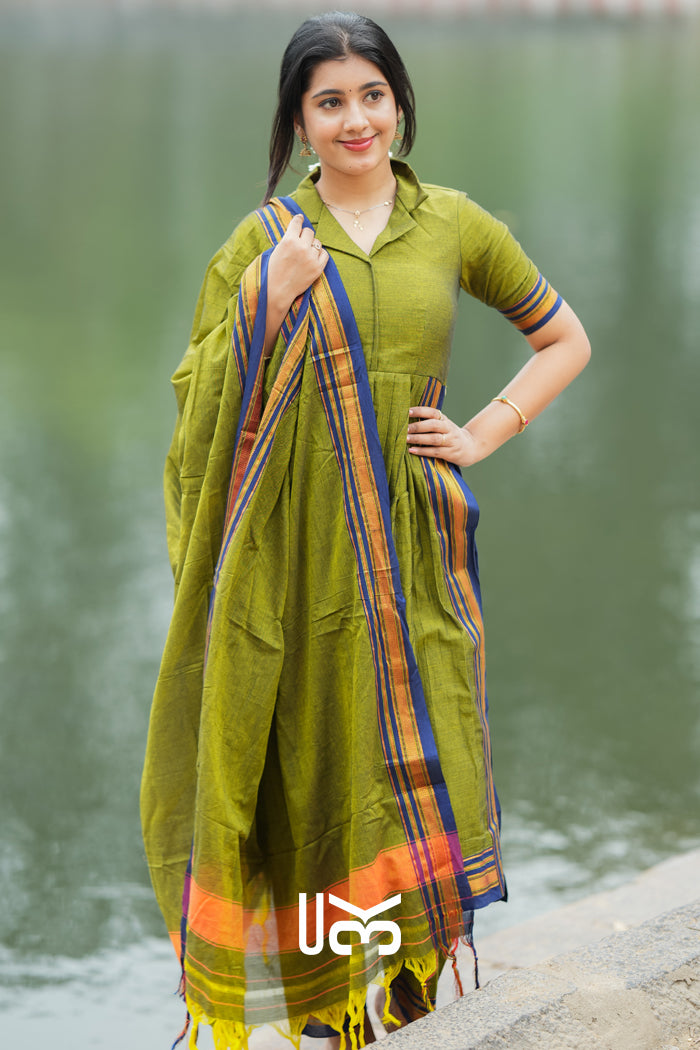 Syahi Handloom Suit Set in Olive Green