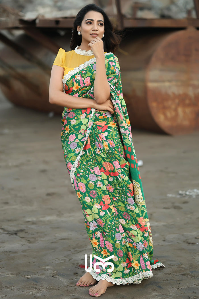 Manjari Retro Prints Unstitched Saree