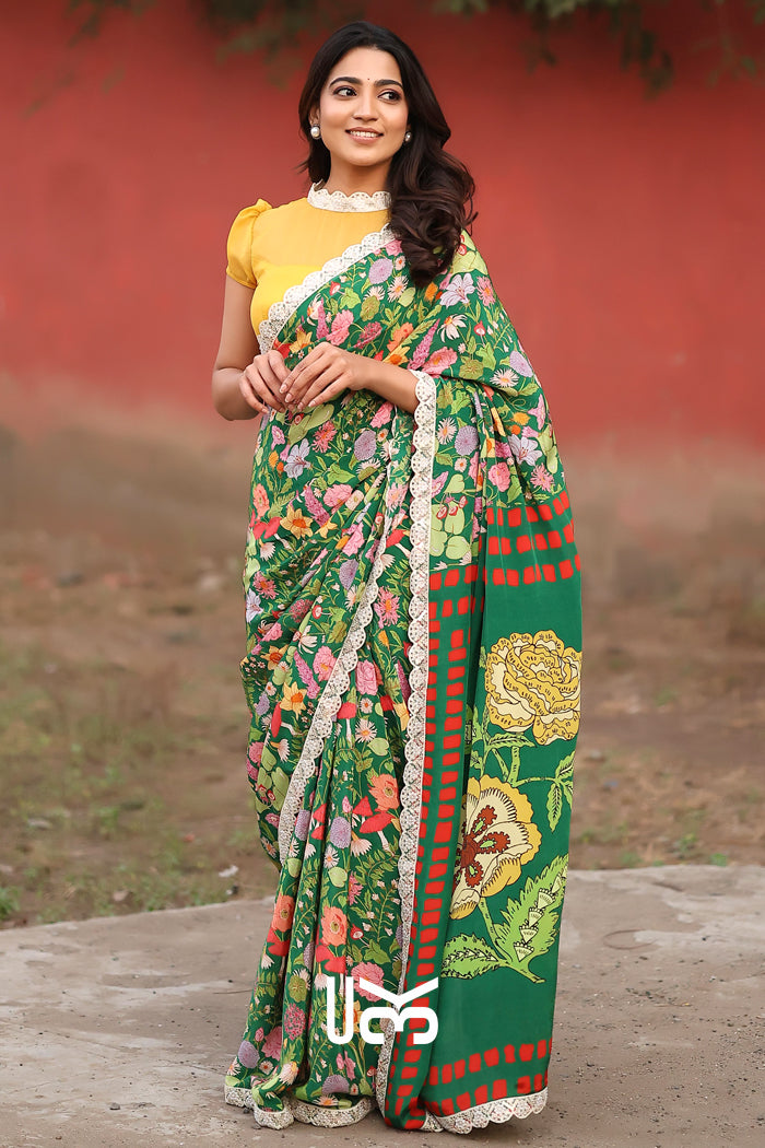 Manjari Retro Prints Unstitched Saree