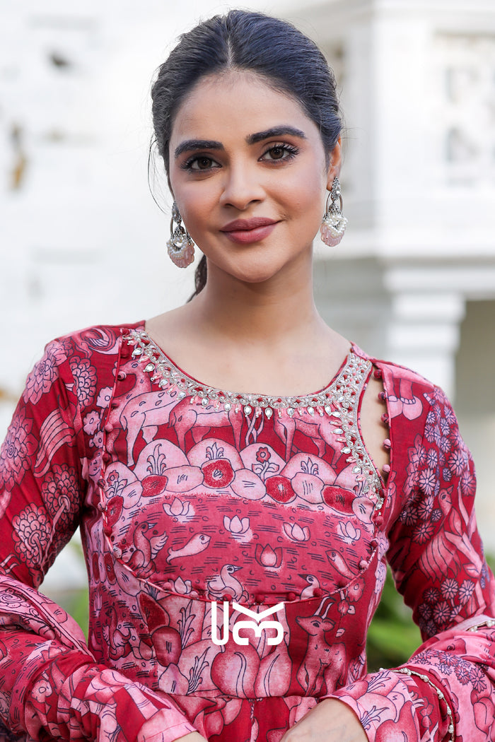 Alakhya Anarkali (Dress) in Red