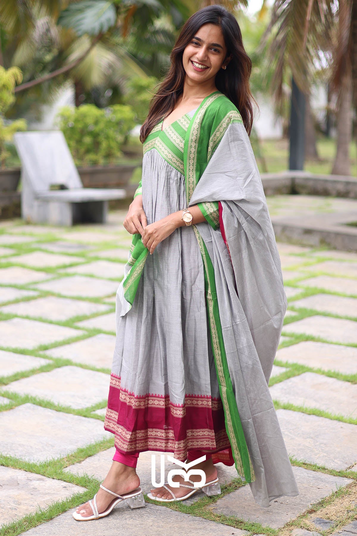 Tilakam Handloom Grey Suite Set