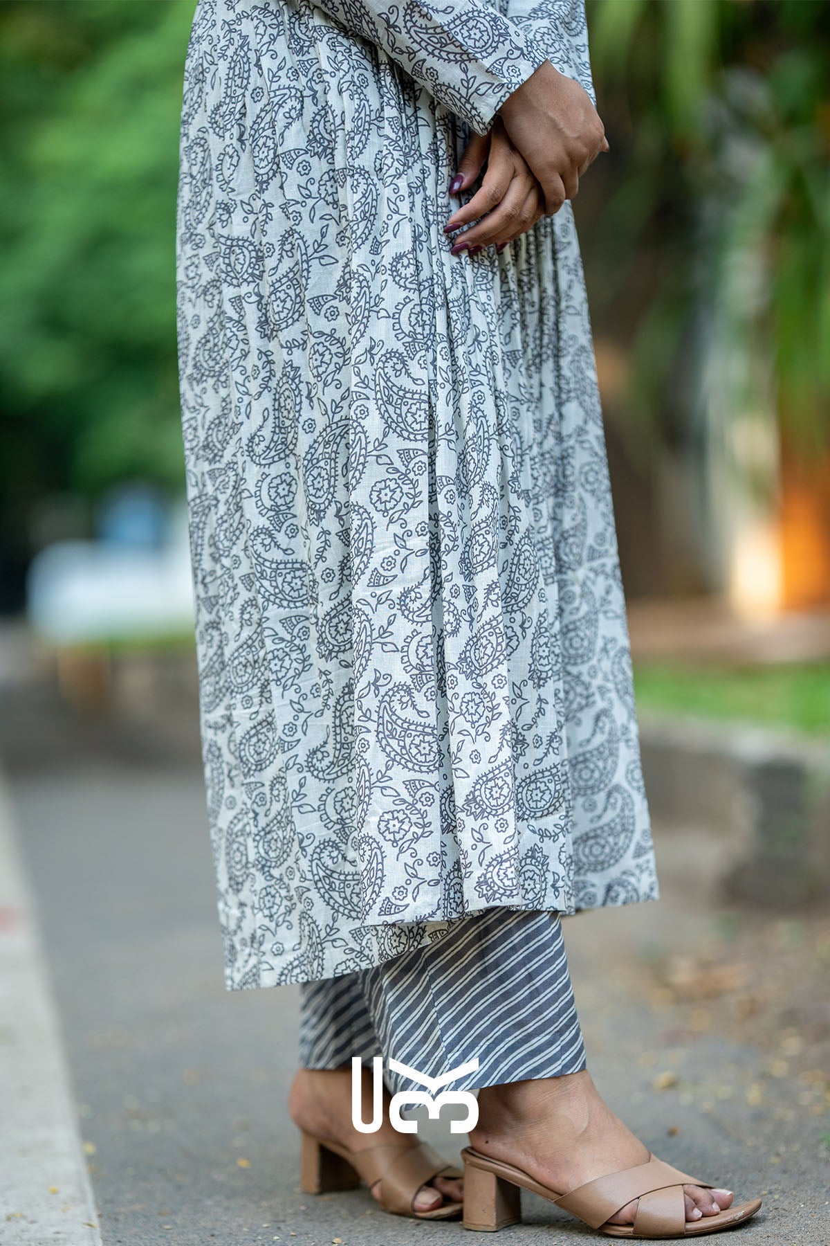 Tarunika Grey Kurta set