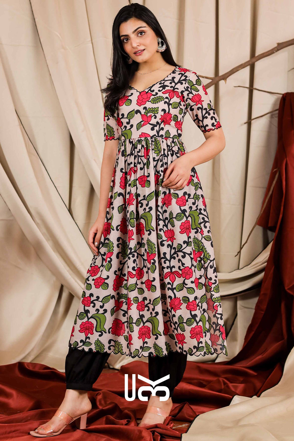 Amrita Kalamkari Beige Kurta Set