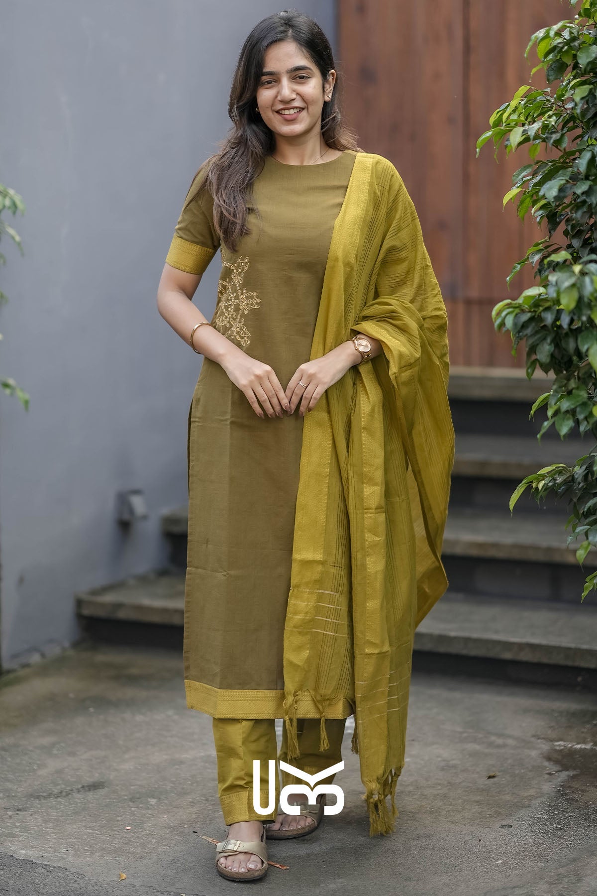 Monalisa Olive Handloom Kurta Set