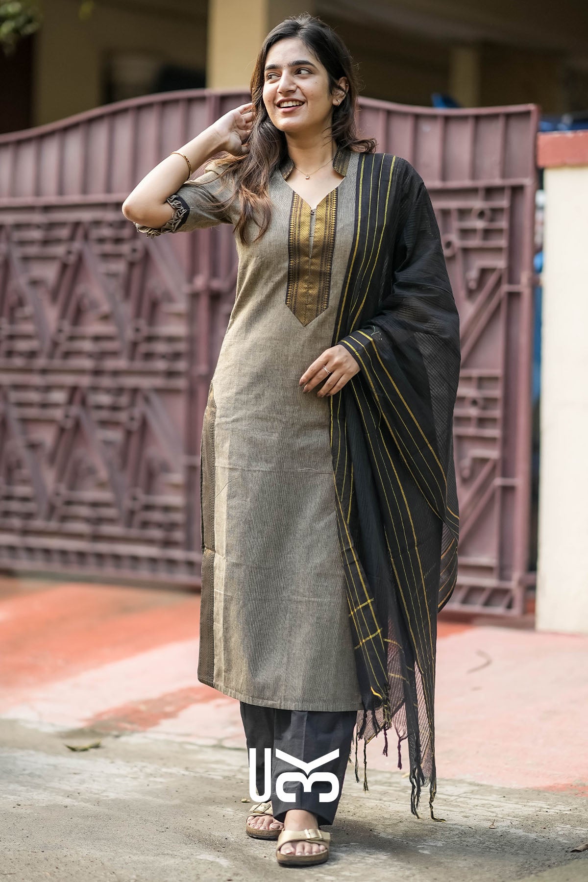 Kosha khaki Handloom Kurta Set