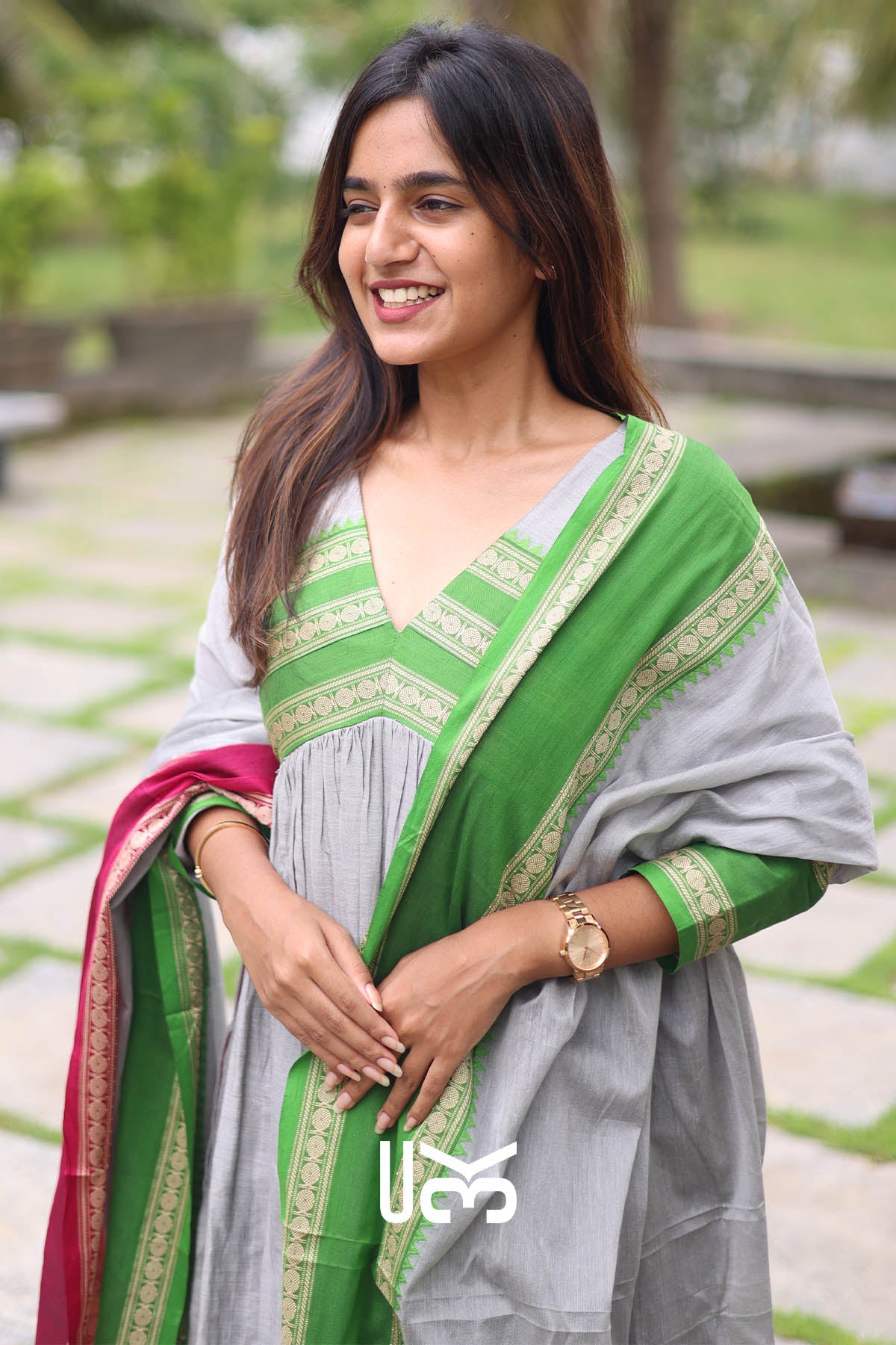 Tilakam Handloom Grey Suite Set